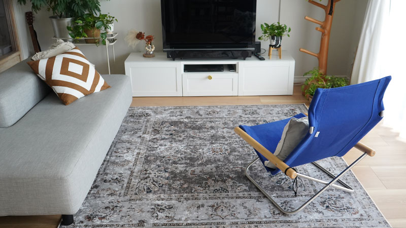 ニーチェアXはあぐらをかいて座れるのでリラックスタイムにおすすめ | 3LDK、75平米、築15年のマンションをフルリノベーションした家族のブログ