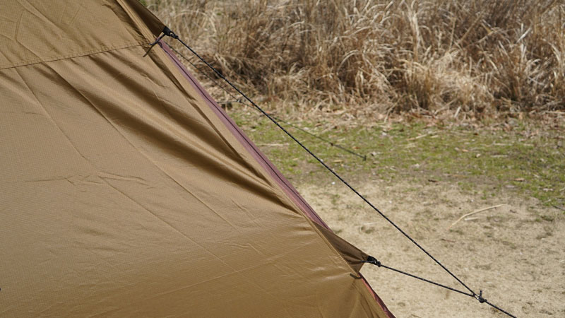 tent-Mark DESIGNS（テンマクデザイン）のワンポールテント「サーカスST DX」の設営方法9