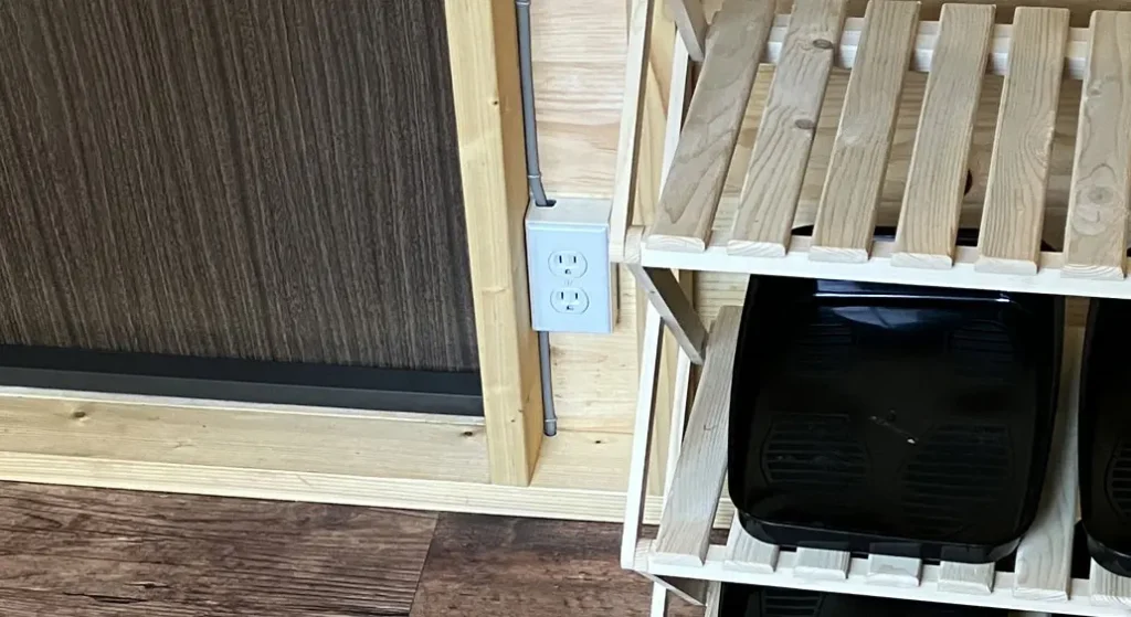 くれあそびトレーラーハウス内のコンセント