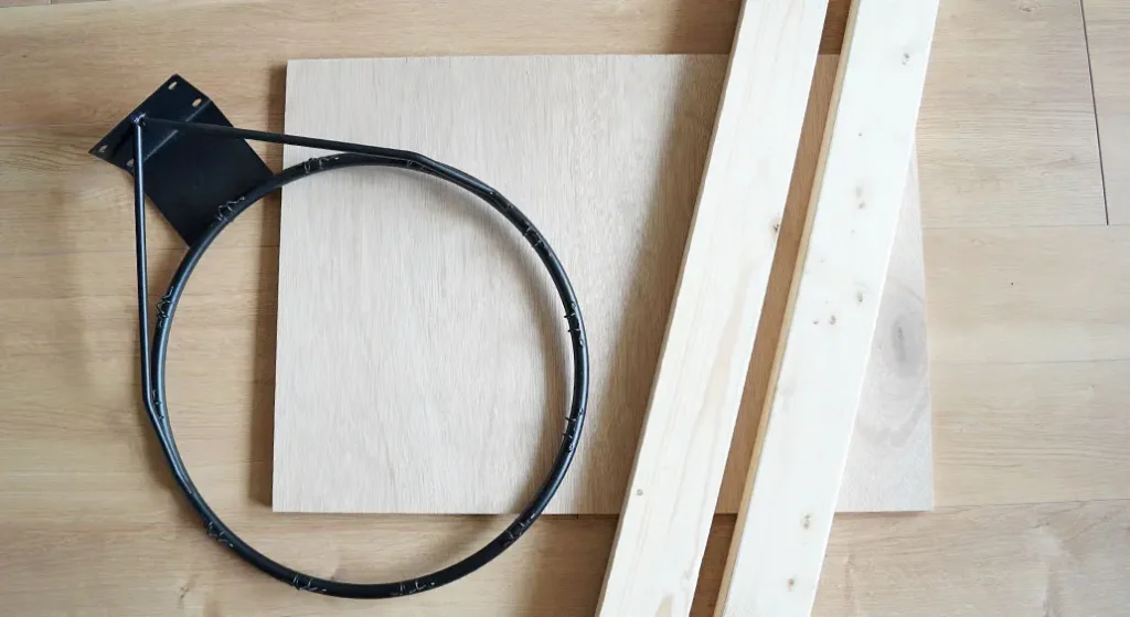 屋内用バスケットゴールを自作。準備物。