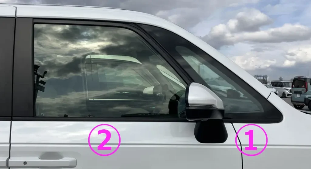 ステップワゴンAIR EX e:HEVのクオーターウインドウとフロントサイドウインドウのサイズ