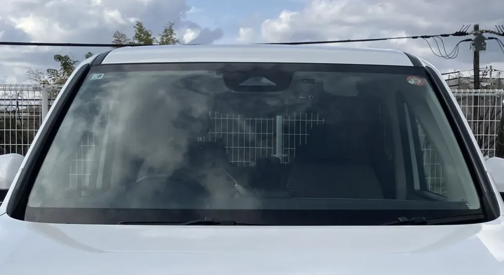 ステップワゴンAIR EX e:HEVのフロントガラスのサイズ